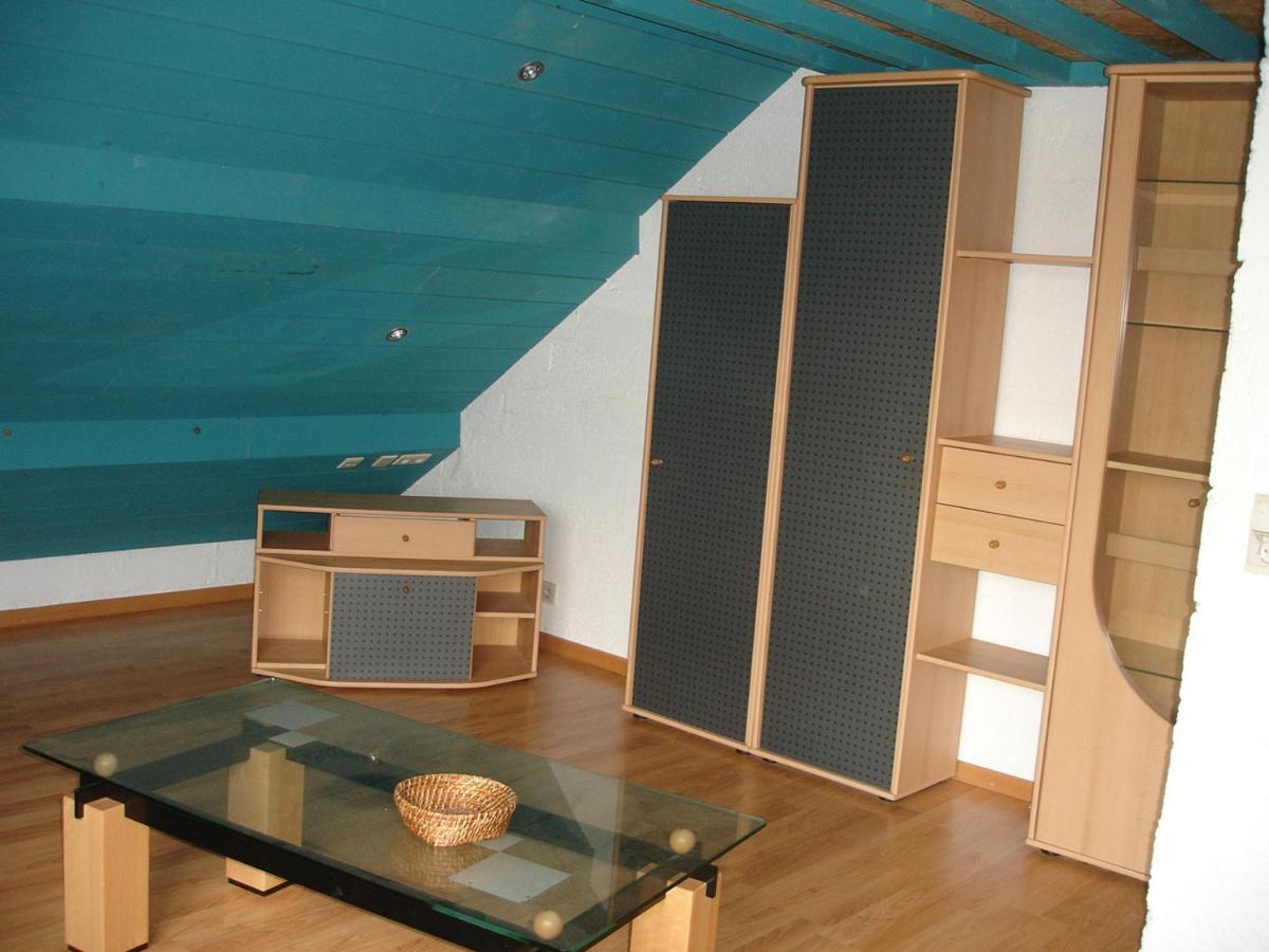 L'Appartement & Dortoir Chez Jean-Luc Baelen Eksteriør billede